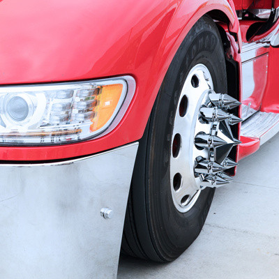 33mm X 4-3/8" Chrome Plastic V-Spike Nut Covers - Thread-On (60-Pack)