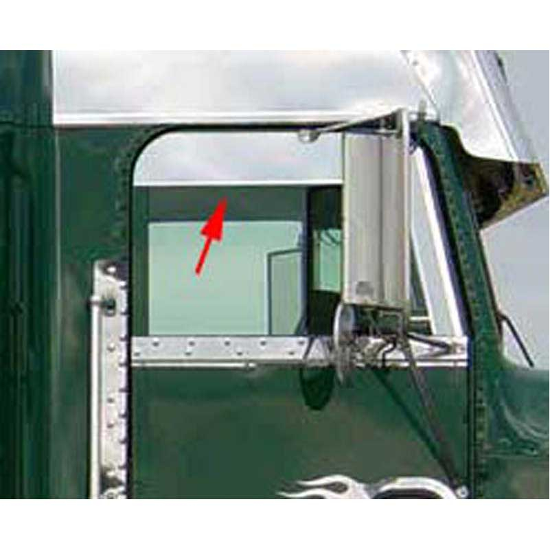 6.75" Polished Freightliner Classic / FLD Chopped Upper Door Trims - Door Mounted Mirrors