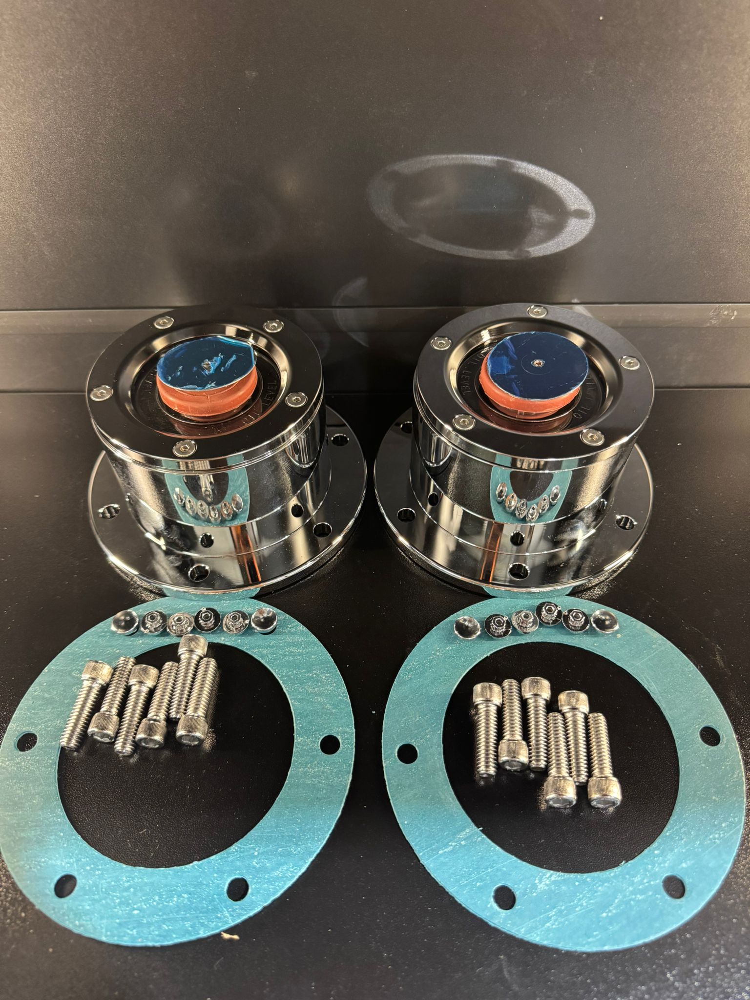 Chrome Plated Billet Aluminum Front Oil Cap Cover With Window - CW Chrome Plated Billet Aluminum Front Oil Cap Cover With Window - CW
