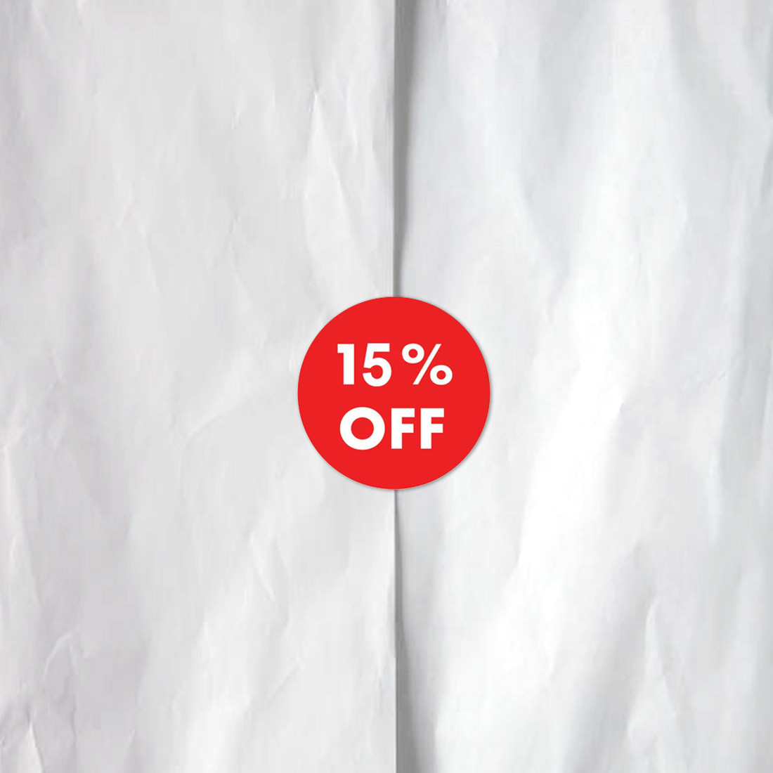 15% off 1-1/4" Round Red & White Discount Labels - roll 250