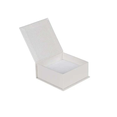 3" x 3" x 1-1/4" Akoya White Pearl Jewellery Box