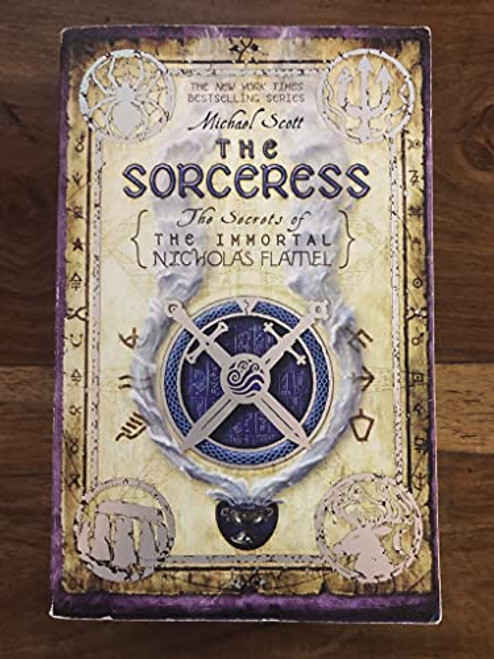 The Sorceress (The Secrets of the Immortal Nicholas Flamel)