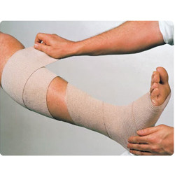 BANDAGES COMPRESSION WRAP ELASTIC W/CLIPS LF NS 4.72IN X 5.5YD ROSIDAL (EA) [158-55977404]