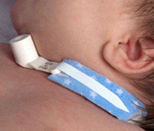 TRACHEOSTOMY TUBE TIES HOLDERS SOFT FOAM COLLAR VELCRO LF 2-PC 0.75IN FITS UP TO 9IN PEDIATRIC DALE MEDICAL (10/BX) [DAL242-EA]