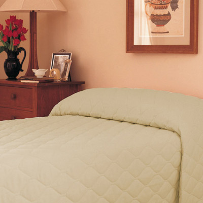 BLANKETS BEDSPREADS THROW QUILTED POLY COTTON 81IN X 110IN 5OZ SOLID KHAKI/CHAMPAGNE MARTEX (EA) [600-BQT81110K]
