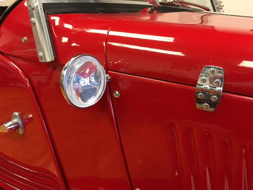 Cowl Lamp, 3 1/2" Round Stainless Steel Complete Assembly With Bulb (Each)