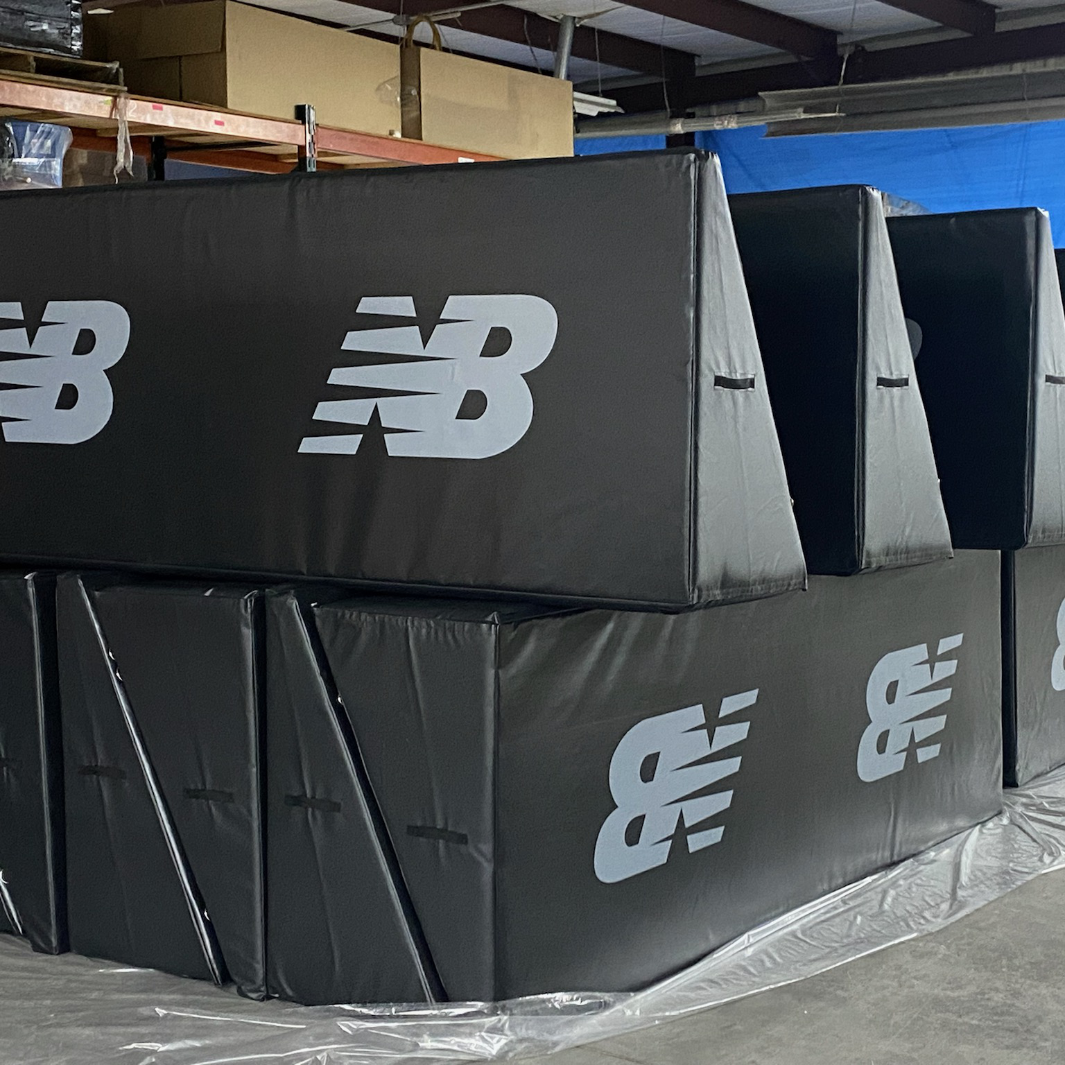 xDividers 42" Cross-Ice Divider System at xHockeyProduct.ca Canada