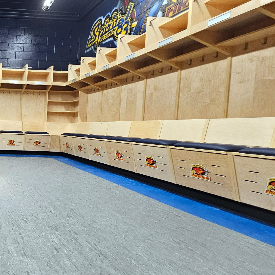 x200 Complete PRO Hockey Locker at xHockeyProducts.ca Canada