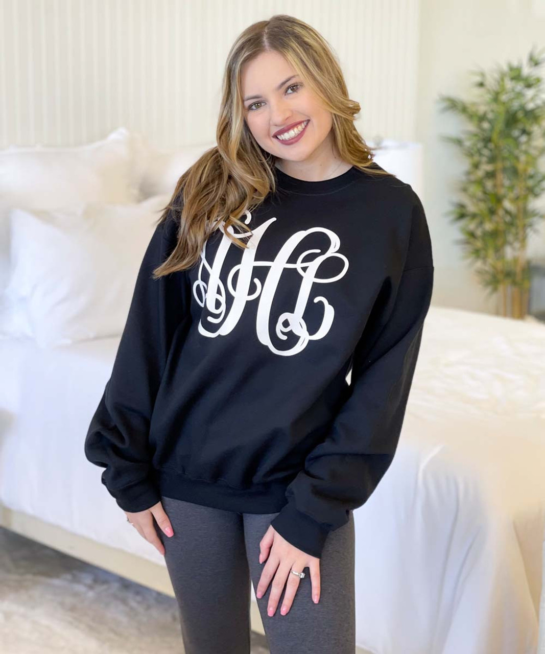 Monogram crewneck 2025