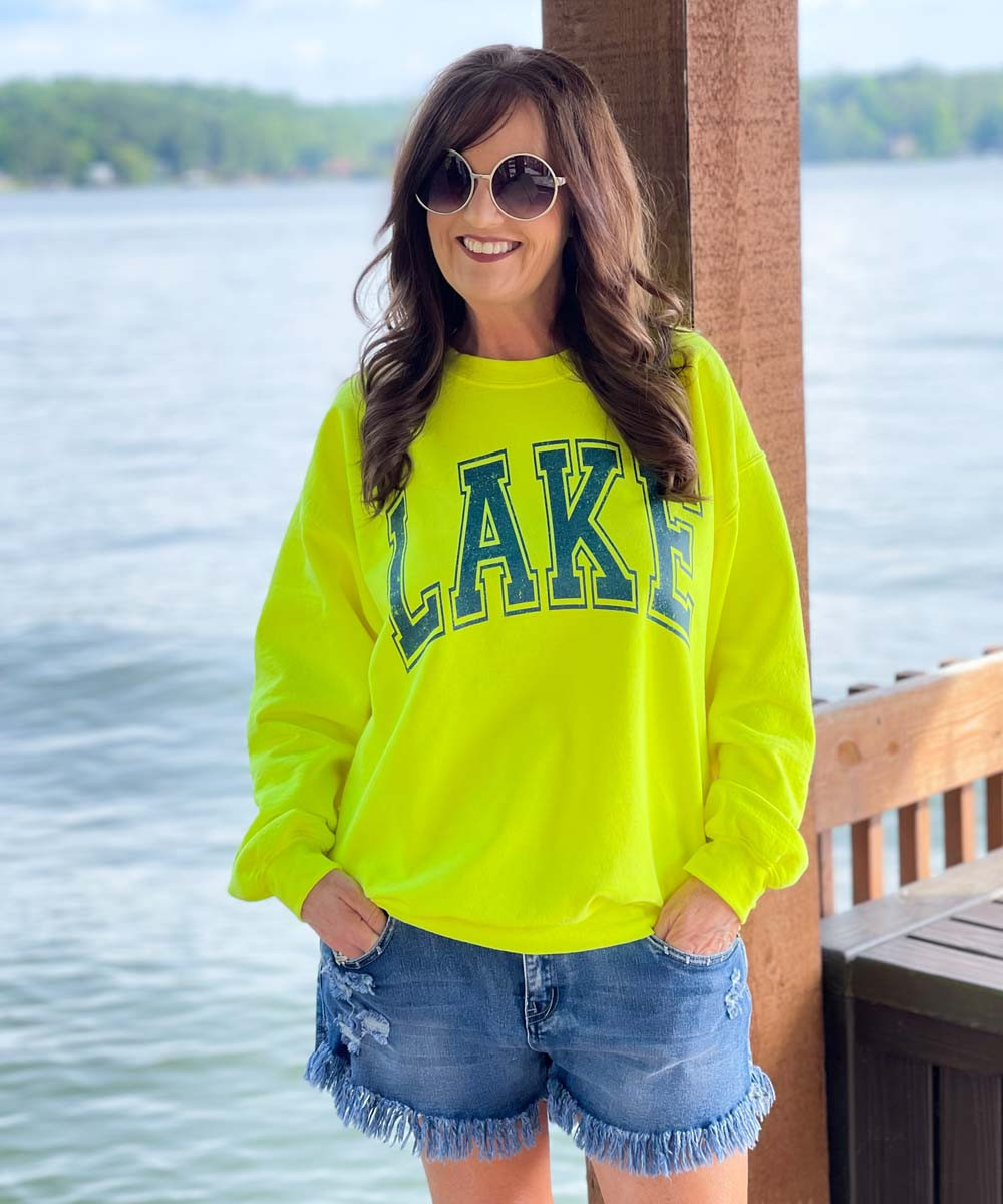 LAKE Mid-length Graphic Sweatshirt main image 1