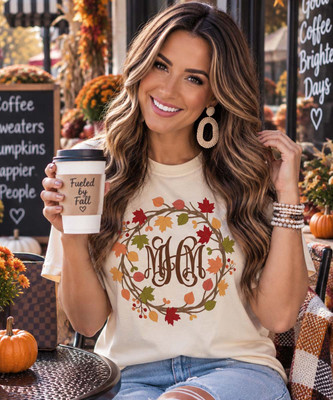 monogrammed fall wreath tee model image