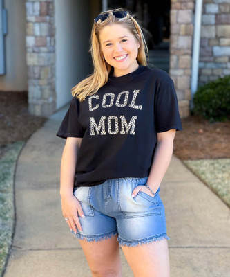 Leopard Cool Mom Comfort Colors T-Shirt