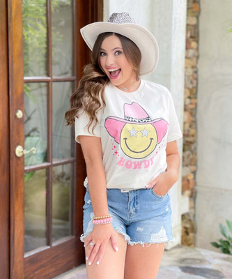 Howdy Smiley With Cowgirl Hat Bella Canvas Tee 