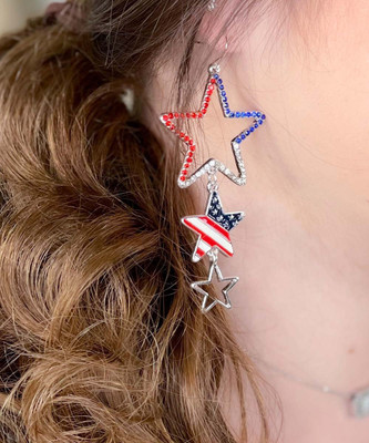  Freedom Stars USA Flag 3 Star Earrings 