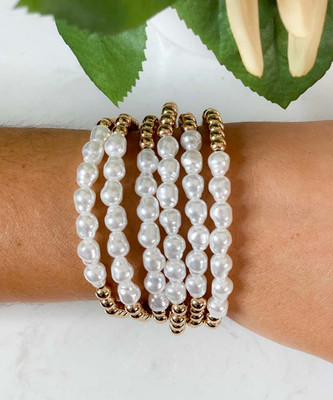  Pearls Are A Girls Best Friend Bracelet Set 