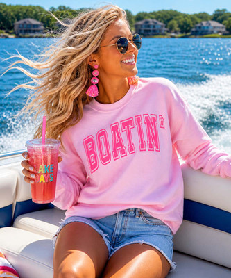 boatin sweatshirt model image