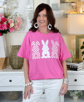 checkerboard bunny backside trio tee