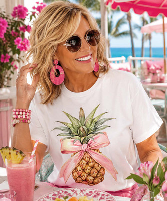 pineapple with bow graphic shirt model image