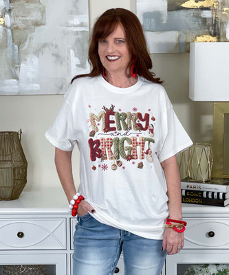 faux yarn merry and bright tee
