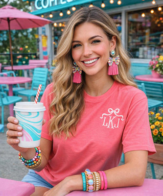 pocket fishtail monogram with bow tee model 1