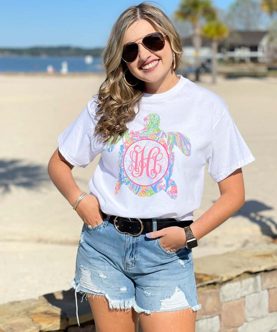 turtle graphic tee