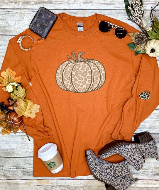 Light Leopard Pumpkin Graphic Tee Shirt