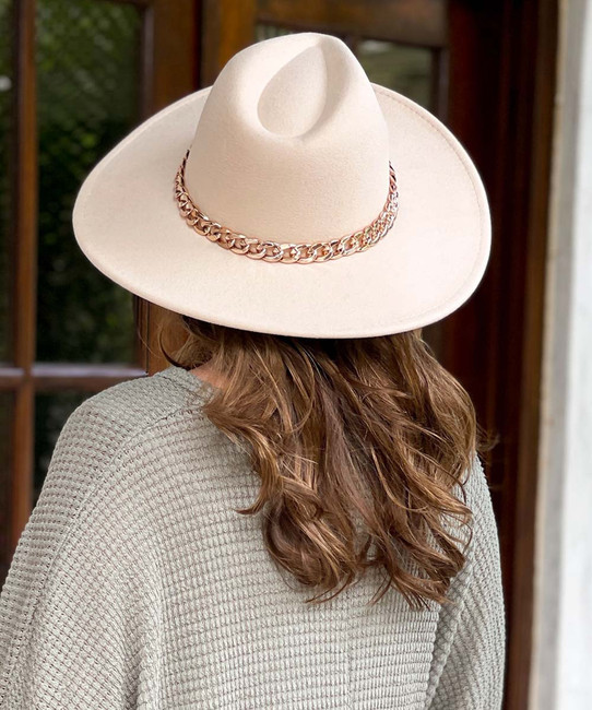  Top It Off Vintage Fedora Hat With Gold Chain - Ivory 