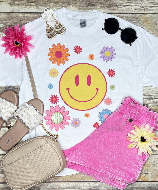 Monogrammed Smiley Face And Daisies Graphic Shirt