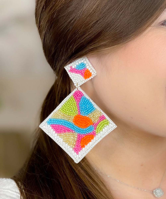  Jump To It Bead Square Earrings 