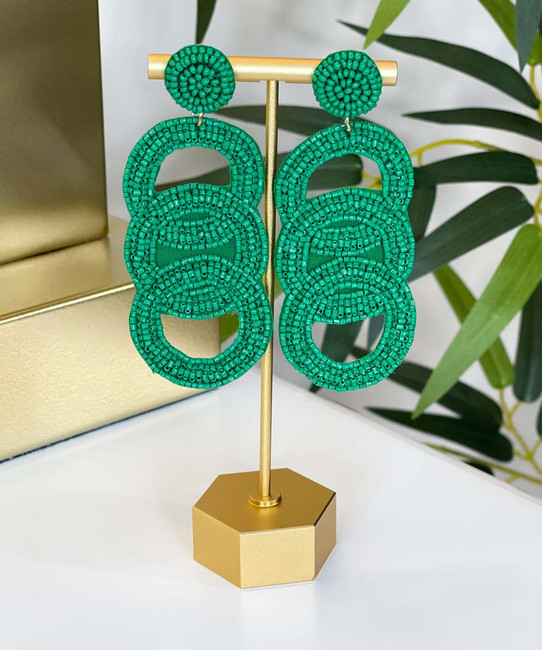  Hang In There Seed Bead Triple Ring Dangle Earrings - Green 