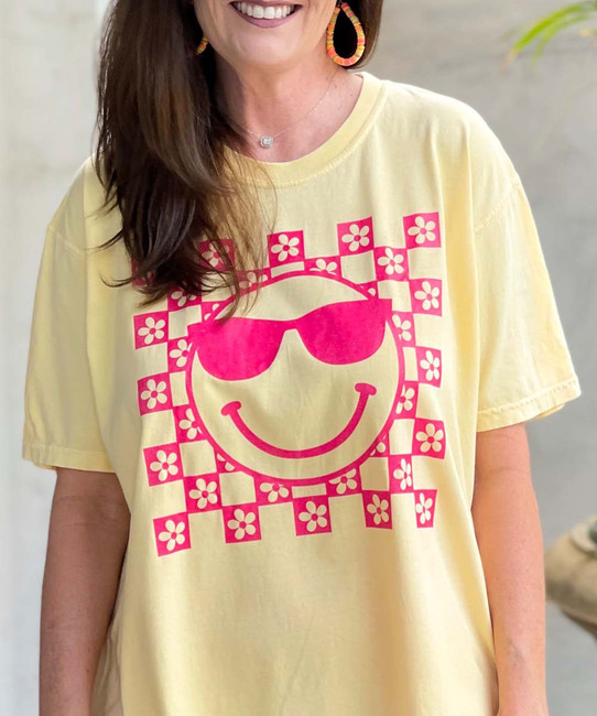  Daisy Checkerboard Smiley Comfort Colors Shirt 