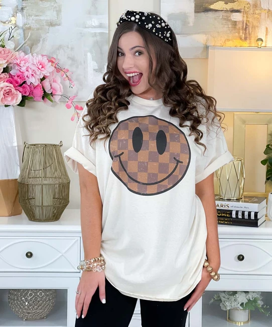 brown checkered smile tee