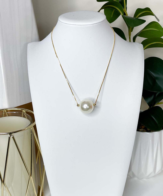 under pressure pearl necklace