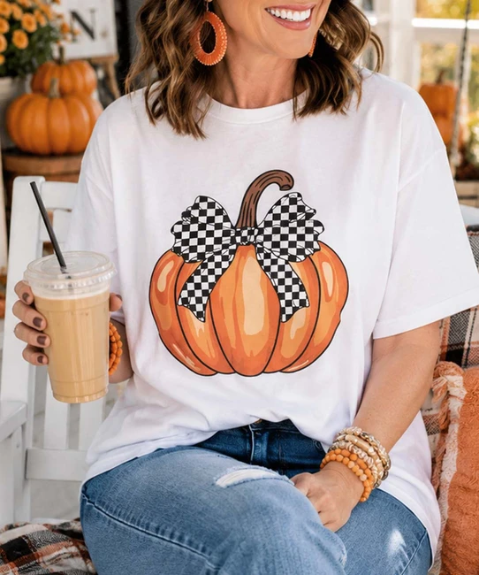 pumpkin with checkered bow tee model image close up