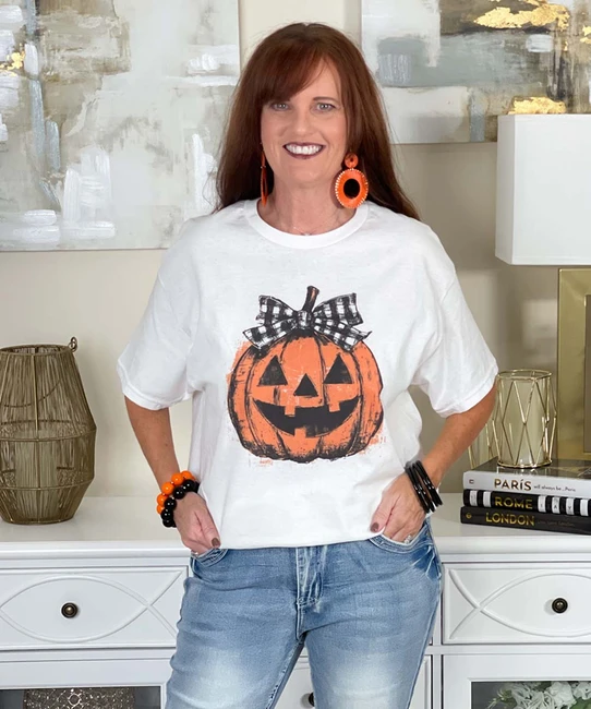 jack o lantern with plaid bow tee