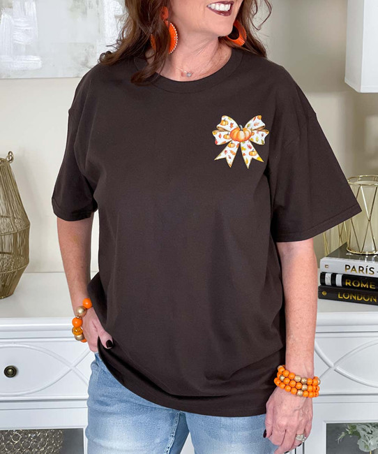 pocket pumpkin bow tee close up