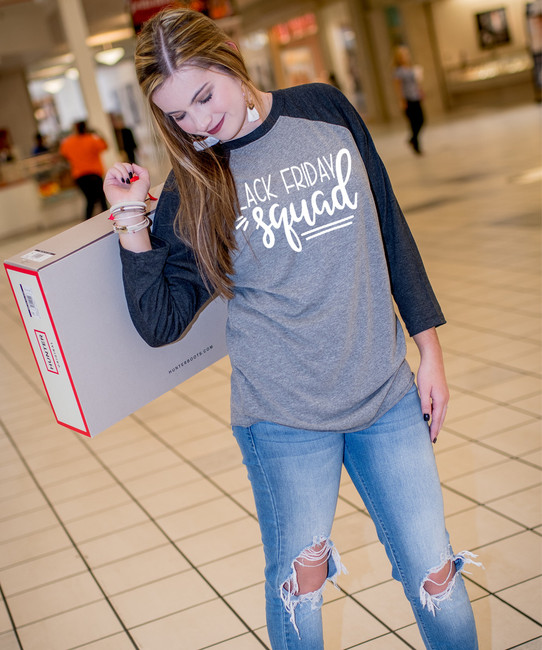 Black Friday Squad Raglan - Heather Grey/Black