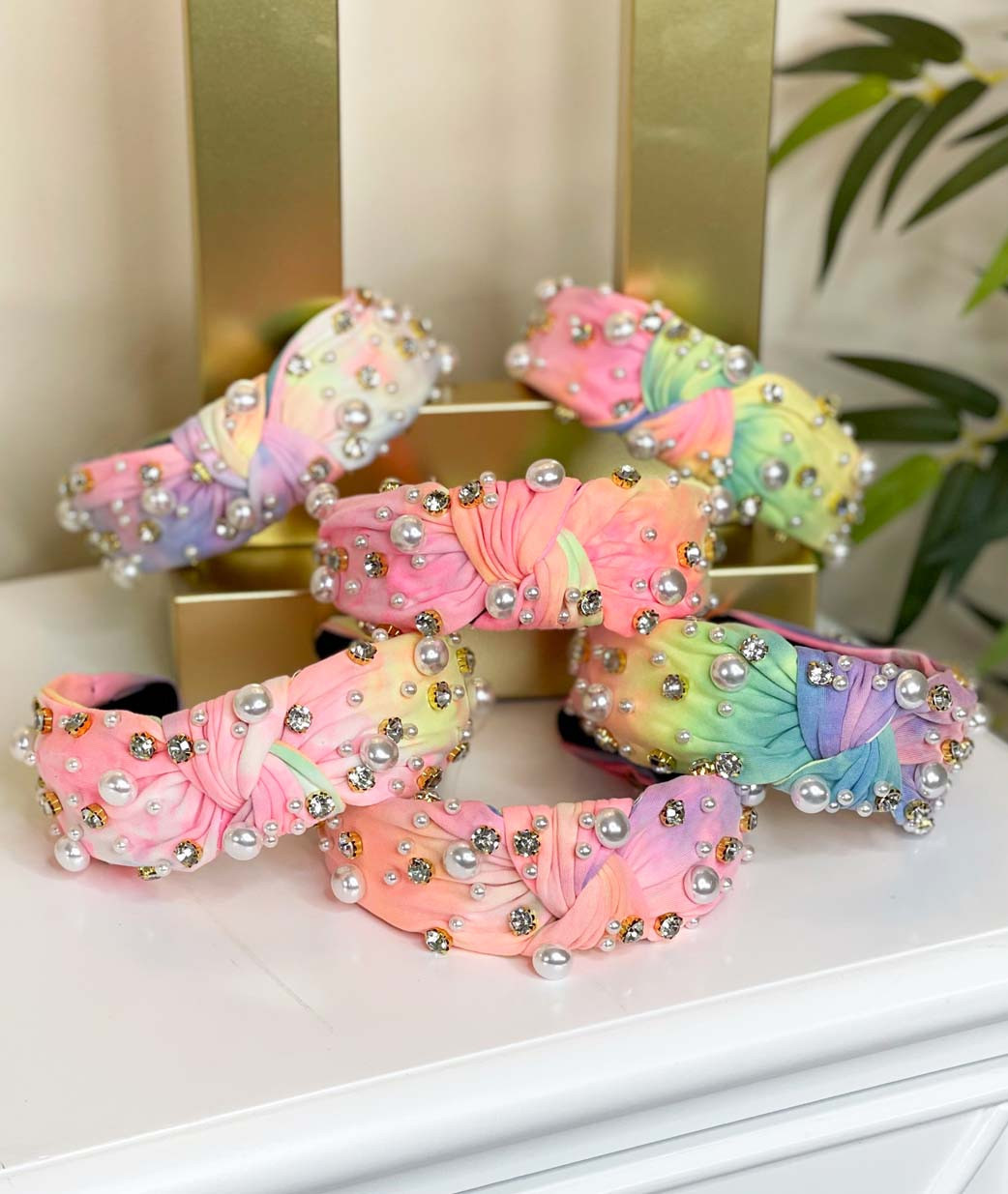 Tie Dye Pearl And Rhinestone Knotted Headband display picture 1
