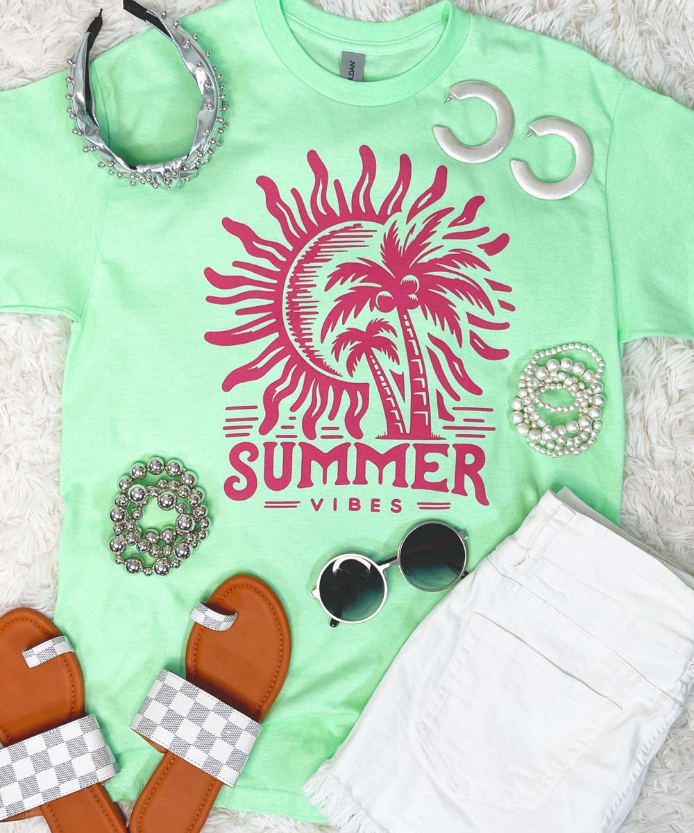 【AMBLER】 Vanilla Snowman's Summer Graphic T-Shirt summer-vibes-graphic-tee-