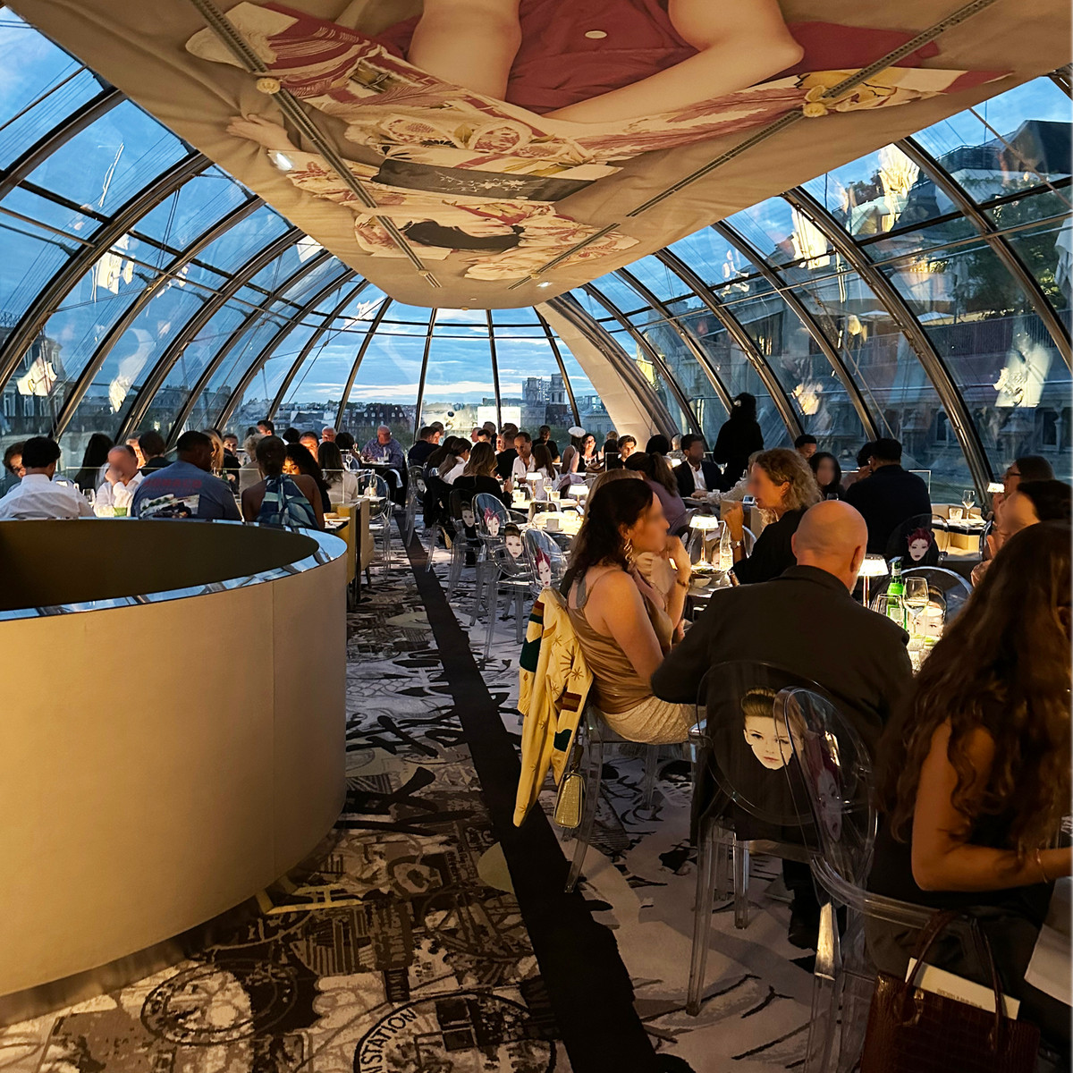 KONG Paris – Panoramic restaurant and bar with sweeping views over the Seine and Pont Neuf - TLC PARIS