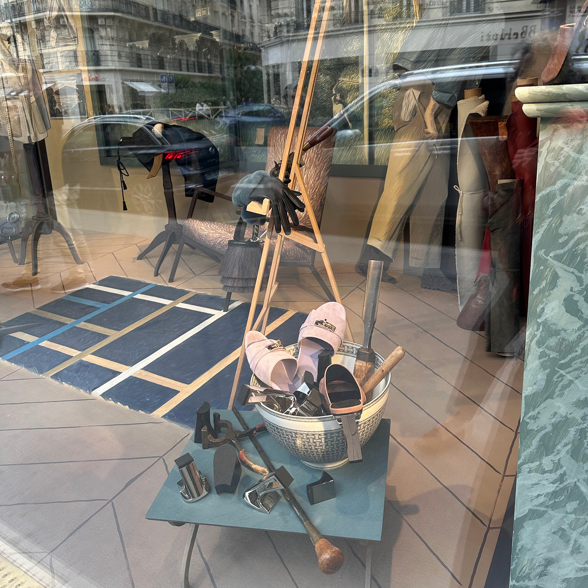 From silk carrés to Clic H bracelets, Hermès accessories capture the rhythm of Paris in every line. Belts, jewels & leather treasures crafted with patience & soul — the art of detail that turns the everyday into elegance.