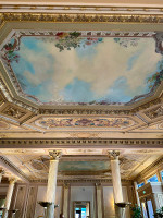 Painted ceilings and delicate ornamentation, where every detail reflects a different era of Paris.
