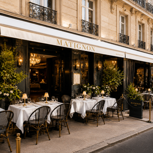 Elegant interiors and refined ambiance at Matignon, an upscale restaurant and nightclub located near the Champs-Élysées. Known for its stylish crowd, signature cocktails, and live DJ performances, Matignon is where fine dining meets exclusive nightlife. Discover this glamorous hotspot in Paris with TLC Paris — your insider concierge to the city’s most fashionable dining and clubbing experiences.