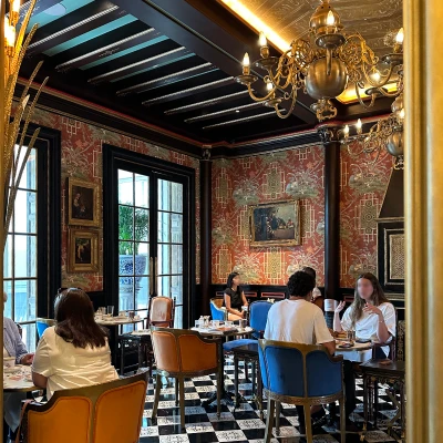 Bacha Coffee Paris – Luxury Coffee Salon & Boutique at Champs-Élysées