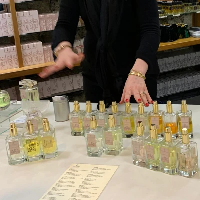 Galimard perfumes and raw materials — Grasse heritage, classical bottles, and perfume creation in focus.