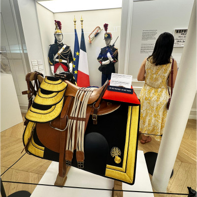 Republican Guard Traditions
A ceremonial saddle, uniforms and historic insignia offer a glimpse into the traditions and protocol surrounding the French Republic.