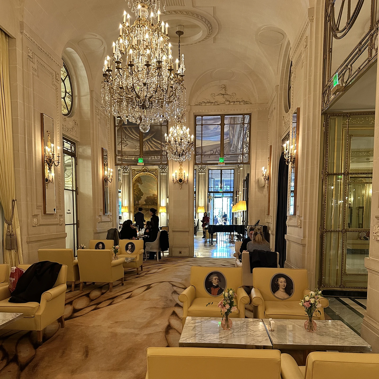 Le Meurice Paris Salon