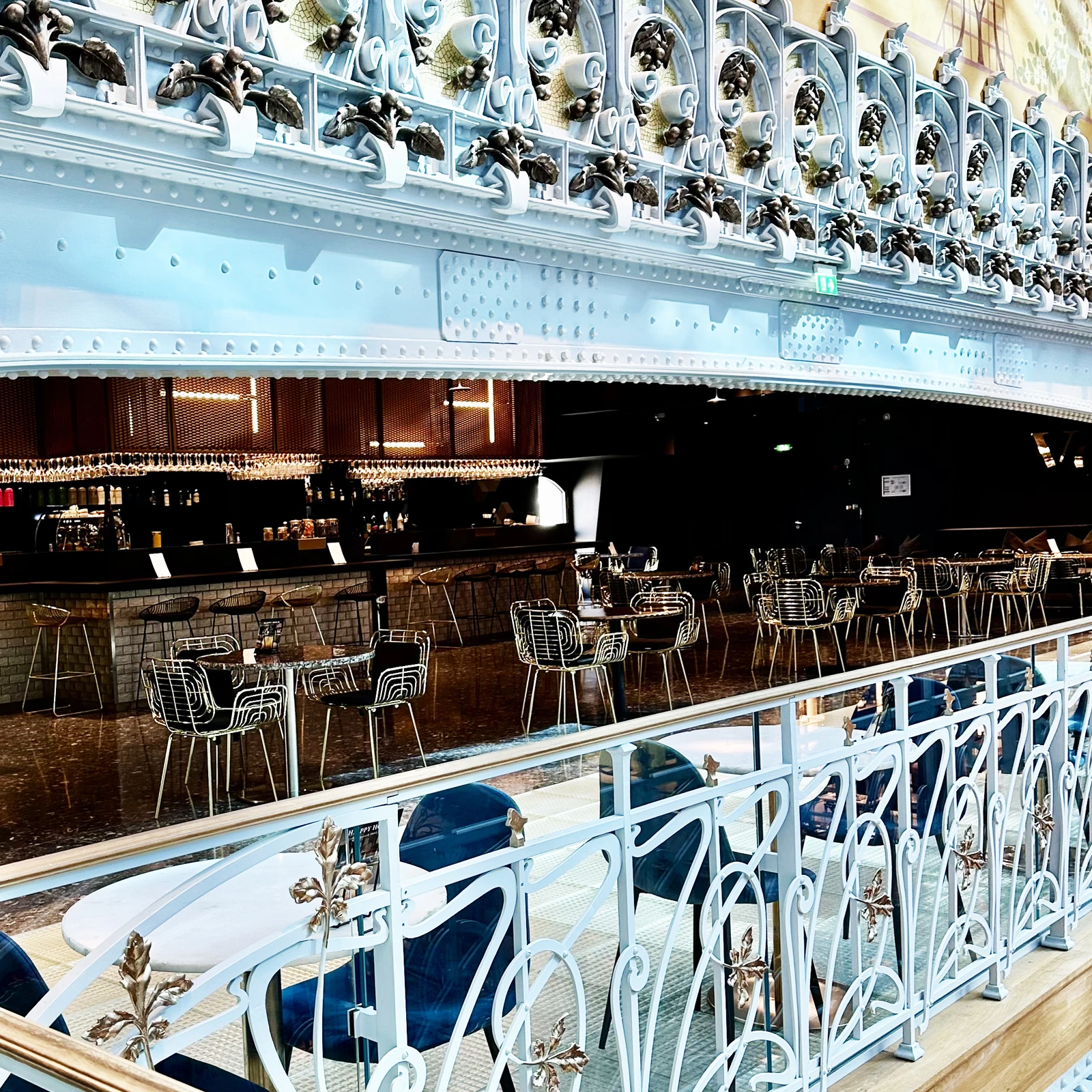 Samaritaine Paris Pont-Neuf luxury department store near the Louvre for designer fashion beauty jewellery and architecture