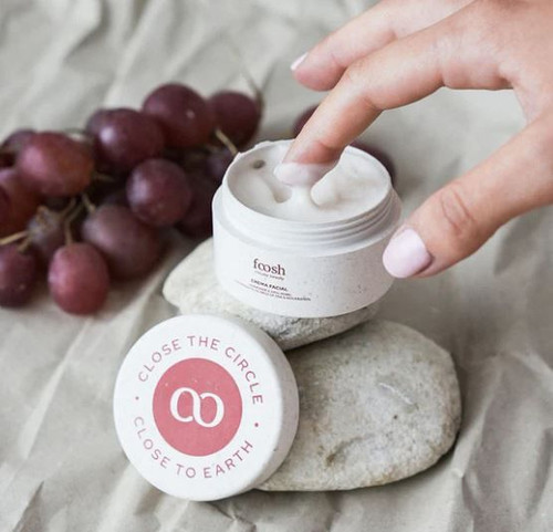 FOOSH BEAUTY CREMA FACIAL | Hidratante & Well-aging | Con extracto de brisa de uva & resveratrol