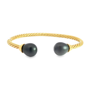 Twisted - Matte Onyx Bangle